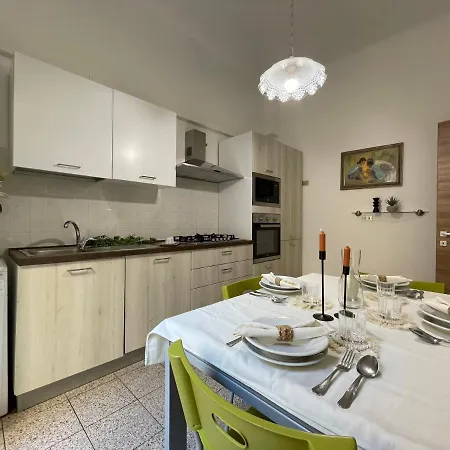 Muretto Di 5 - 50 M From The Sea Alassio